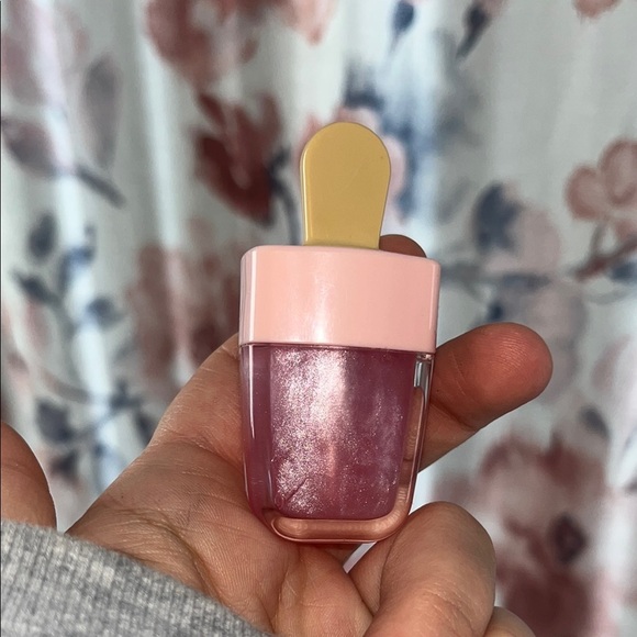 Other - Handmade Vanilla Ice Cream Scented Lipgloss (Vitamin E + Coconut Oil)